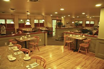 Hotel Slemon Park & Conference Centre